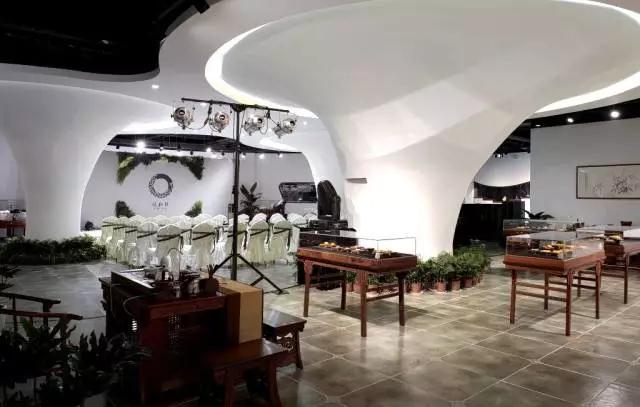 經(jīng)典黑白,文化展廳展館的設(shè)計(jì)理念插圖(1) 經(jīng)典黑白,文化展廳展館的設(shè)計(jì)理念插圖(1)