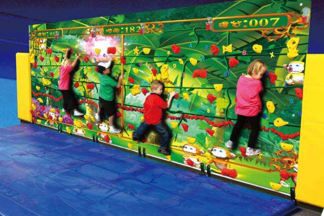 墻面互動投影在展廳設(shè)計中的運用插圖(2) 墻面互動投影在展廳設(shè)計中的運用插圖(2)