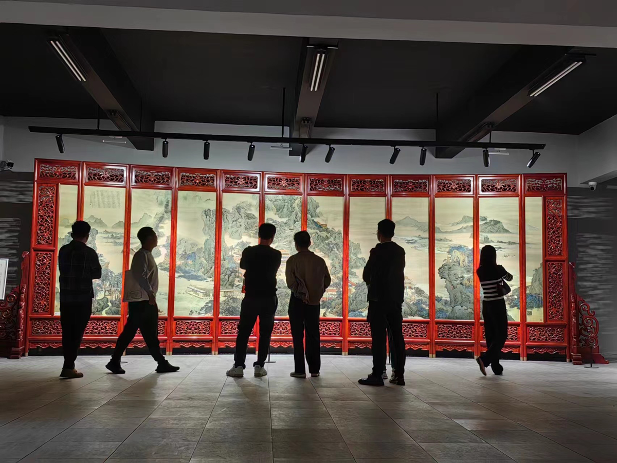 “大灣區企業博物館之旅” 巖星一行赴臻寶博物館調研交流插圖(2)